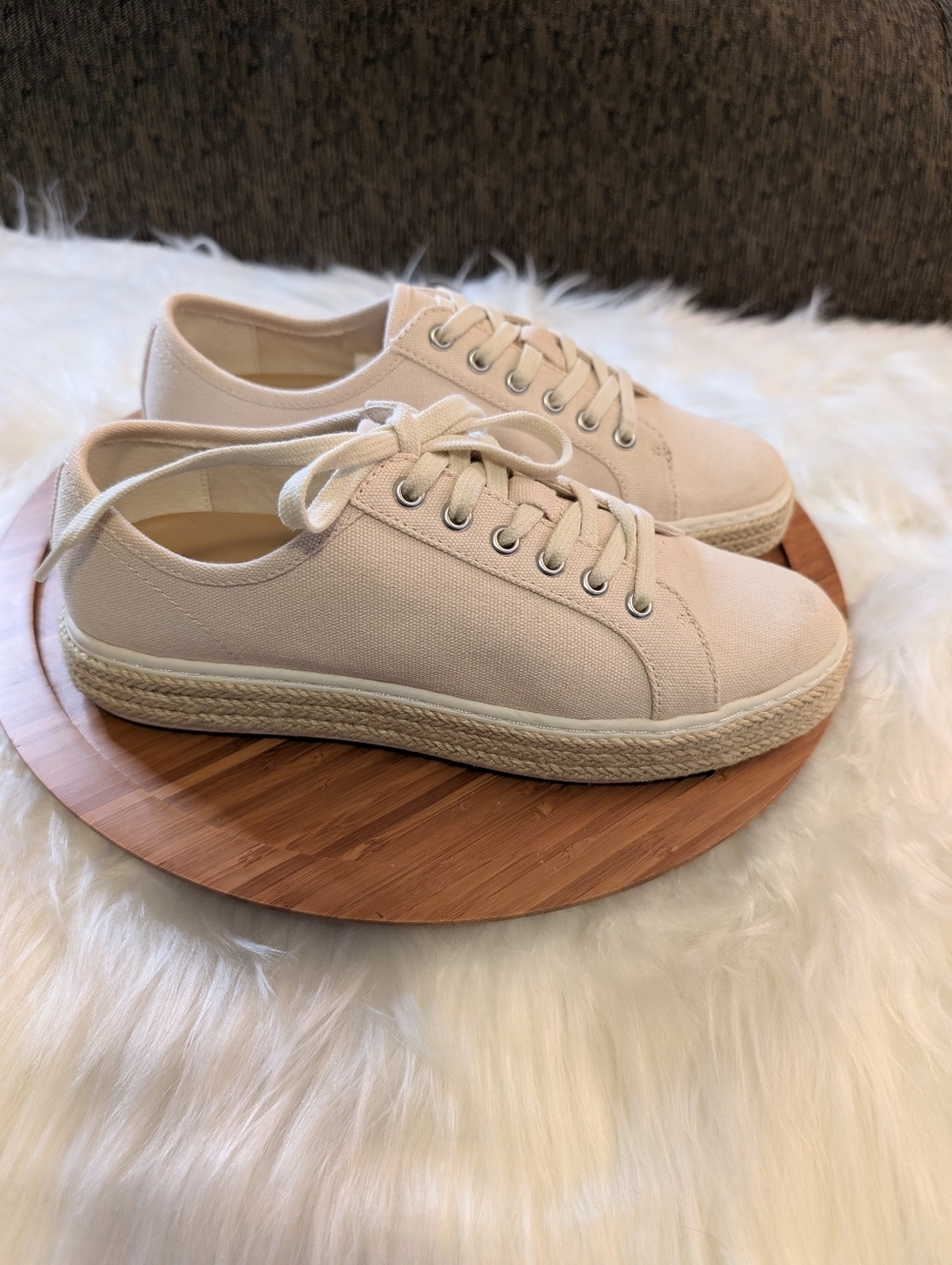 Dolce Vita Lorin Canvas Athleisure Lace-Ups